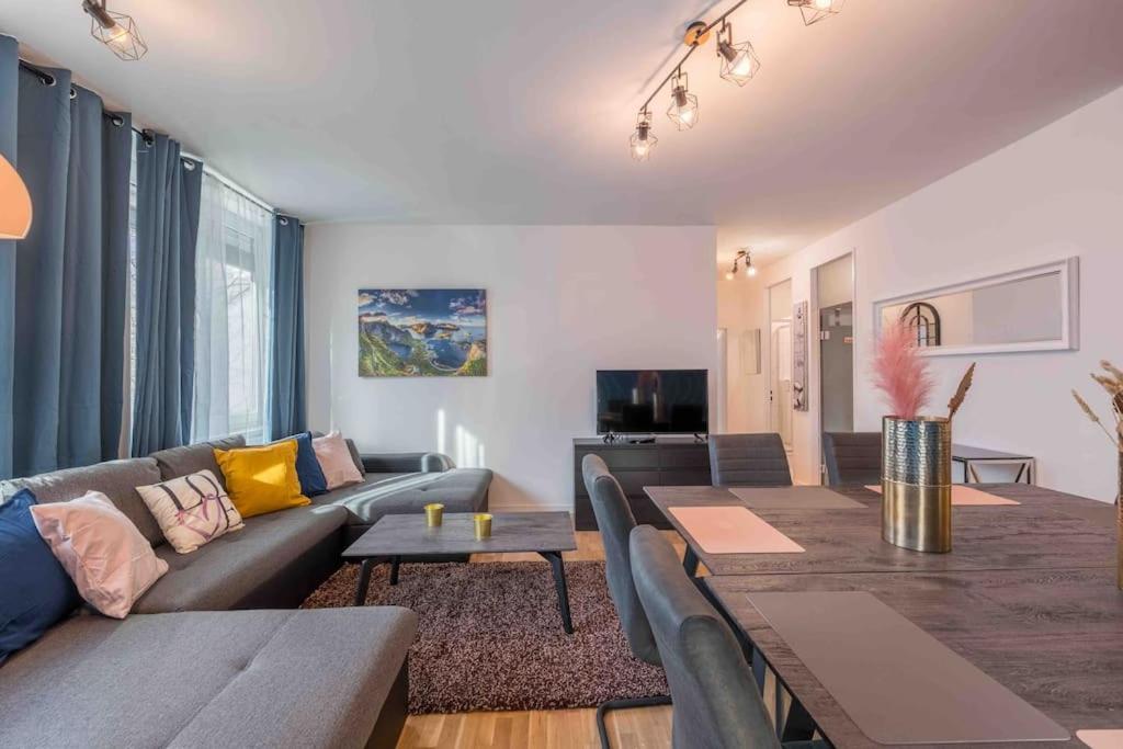 Big 7Rms City Central Loft, 1Alocation เบอร์ลิน ภายนอก รูปภาพ