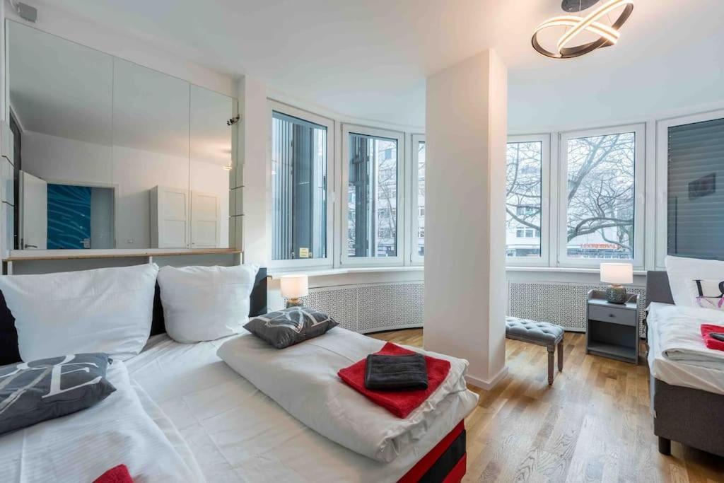 Big 7Rms City Central Loft, 1Alocation เบอร์ลิน ภายนอก รูปภาพ